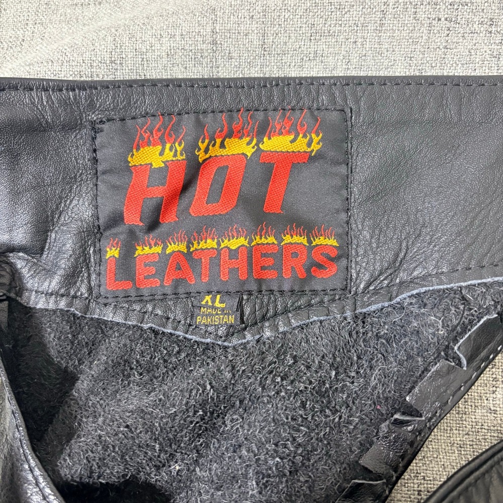 Hot Leathers Men Black Leather Motorcycle Chaps XL Biker Riding Gear Belted Snap - Picture 6 of 8